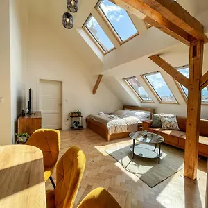Aparthotel Stupartska - Attic Old Town, Prague